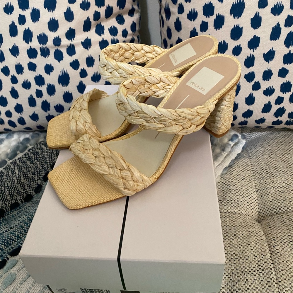 Dolce Vita, Paily Raffia Heels, size 8, Vanilla color